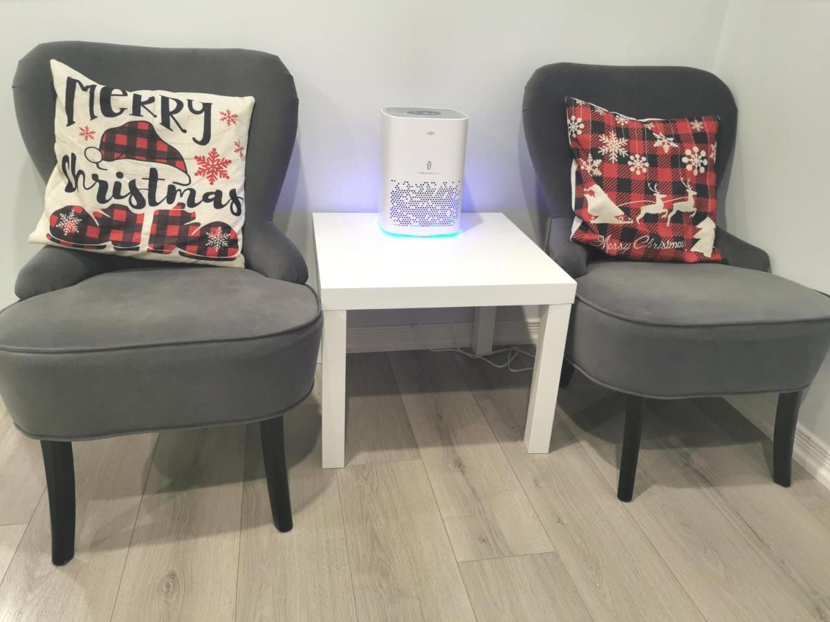 מיסיסאוגה Perfect Location Comfort Private House Lower Level 2 Bedroom Unit מראה חיצוני תמונה